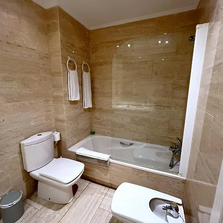 Evans Realty Bw Puerto Banus Parking & Gym Apartment