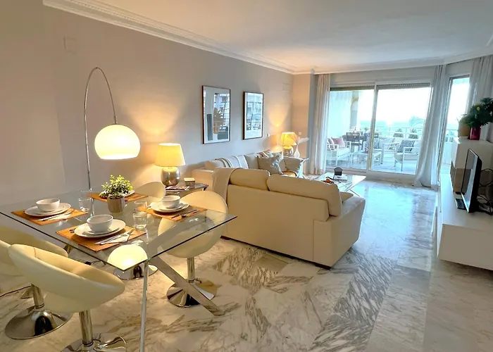 Evans Realty Bw Puerto Banus Parking & Gym * Marbella