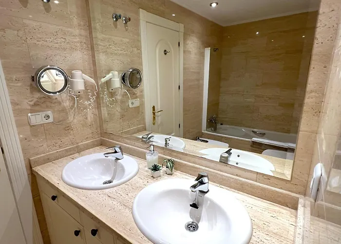 Evans Realty Bw Puerto Banus Parking & Gym Marbella