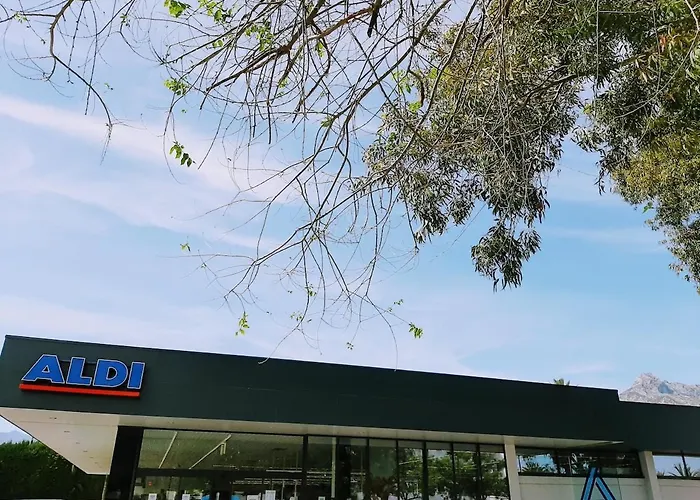 Evans Realty Bw Puerto Banus Parking & Gym Apartament *