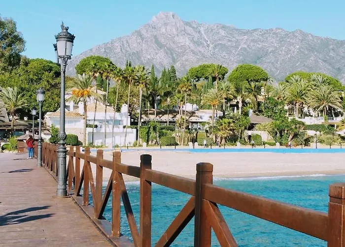 Evans Realty Bw Puerto Banus Parking & Gym شقة