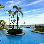 Evans Realty Bw Puerto Banus Parking & Gym Lägenhet *
