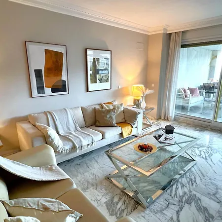 Апартаменты Evans Realty Bw Puerto Banus Parking & Gym *