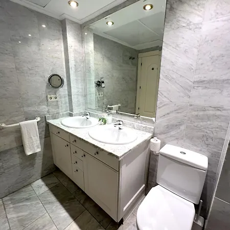 Апартаменты Evans Realty Bw Puerto Banus Parking & Gym *
