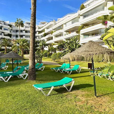 Evans Realty Bw Puerto Banus Parking & Gym * Марбелья